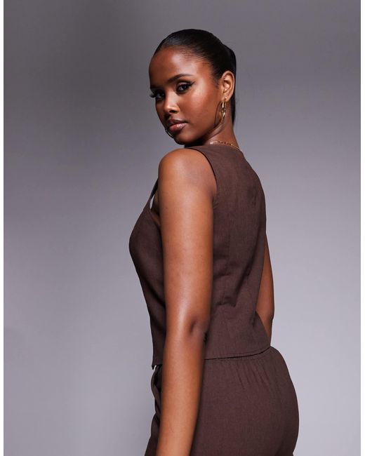 Exclusivité - - top d'ensemble gilet sans manches à encolure carrée en coton mélangé aspect lin - chocolat Kaiia en coloris Brown