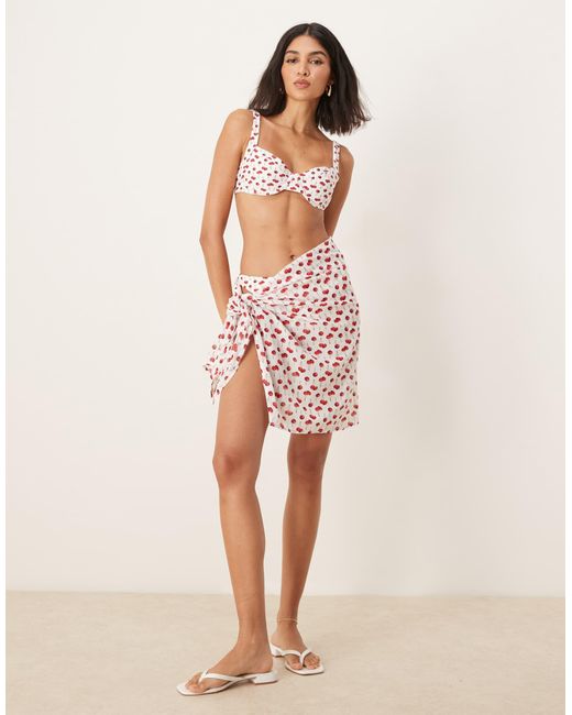 Paréo court d'ensemble - imprimé cerises Abercrombie & Fitch en coloris Natural