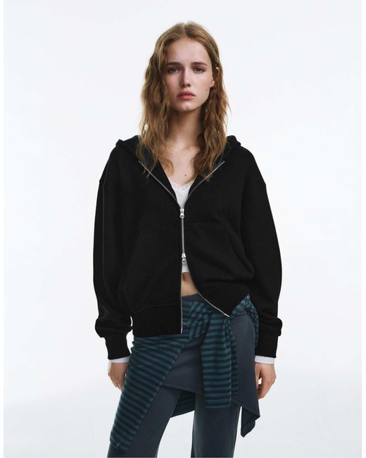 Sweat à capuche avec fermeture éclair Pull&Bear en coloris Black