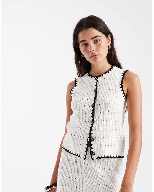 New Look White Co-Ord Blanket Stitch Waistcoat