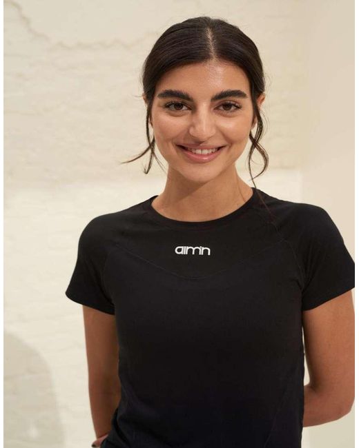 Aim'n Black Soft Basic Short Sleeve
