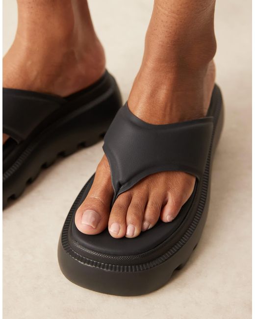 Raid Natural Texas Toe Thong Platform Sandals