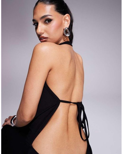 Mono Largo Escotado De Pernera Ancha Con Cuello Halter De ASOS de color Black