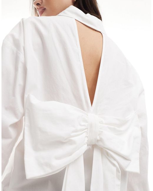 Chemise oversize en popeline avec nœud au dos Miss Selfridge en coloris White