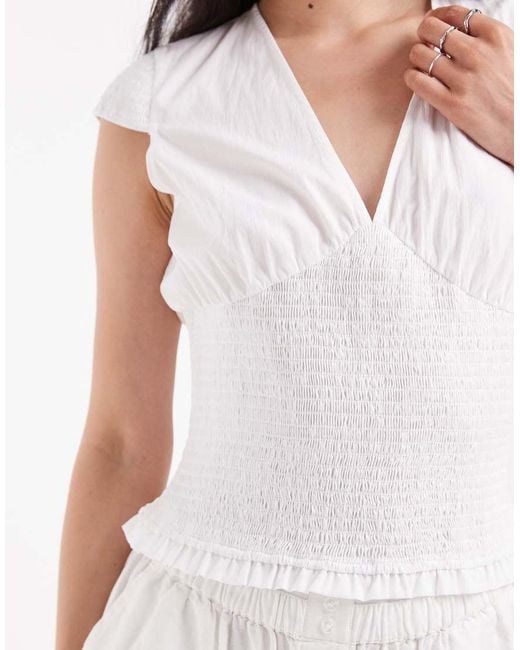Daisy Street White Boho V Neck Short Sleeve Shirred Top