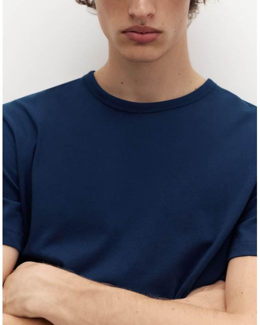 Pull&Bear Blue Slim Fit Basic T-shirt for men