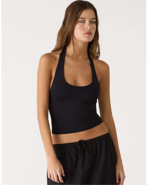 Top à dos nu Stradivarius en coloris Black