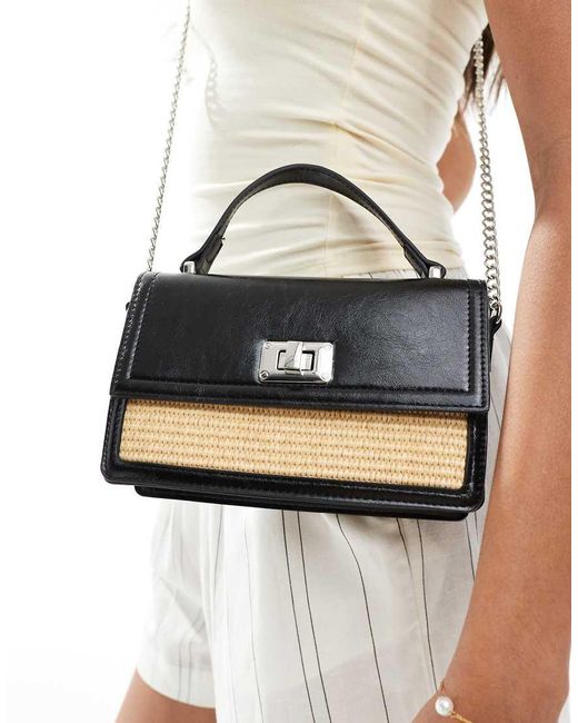 Borsa A Tracolla Neutra E Nera Con Cuciture A Contrasto di Stradivarius in White