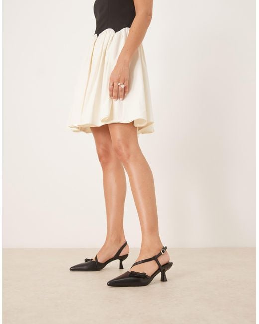 Glamorous Natural Slingback Kitten Heeled Shoes With Bow