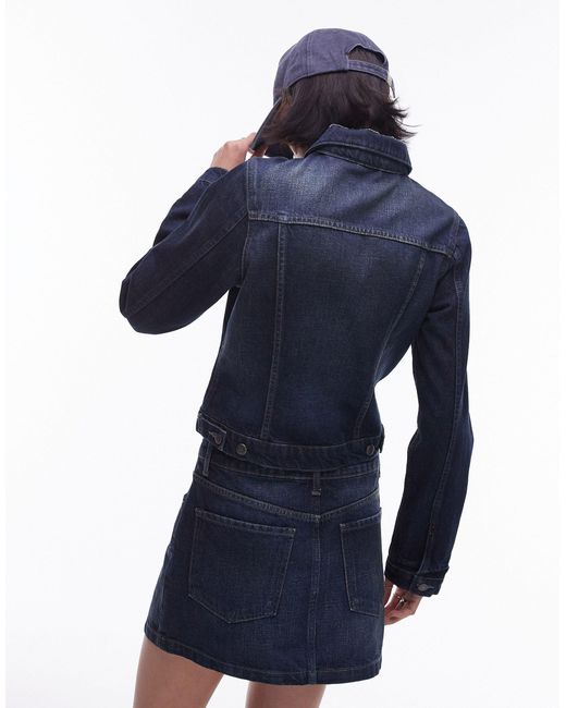 Giacca di jeans ristretta vintage profondo di TOPSHOP in Blue