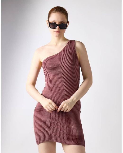 Glamorous Textured-Knit Midi-Dress