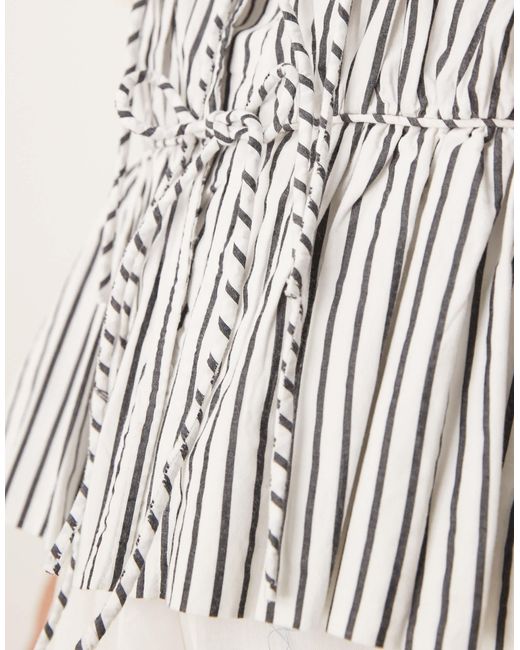 Top rayé sans manches en popeline avec liens noués devant - noir et blanc Y.A.S en coloris Multicolor