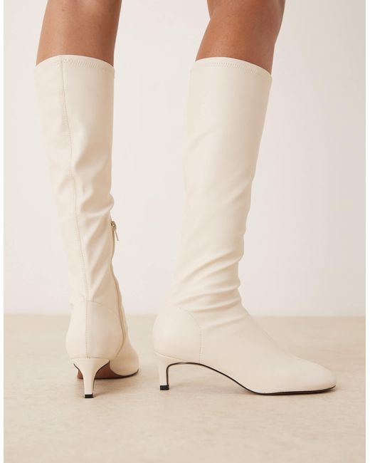 Coral - bottes souples à bout rond - babeurre ASOS en coloris Natural