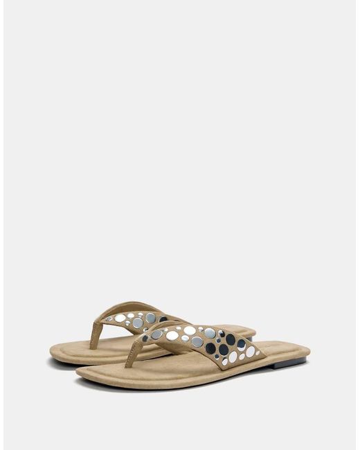 Pull&Bear Platte Sandalen Met Versiering in het White