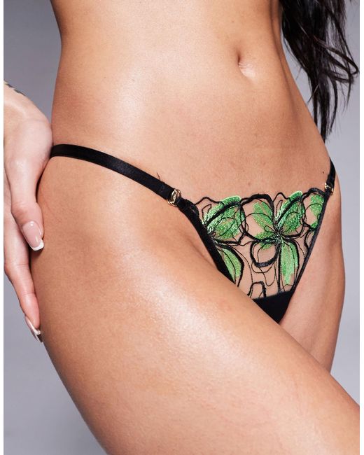 Odette - string en tulle brodé floral Bluebella en coloris Brown
