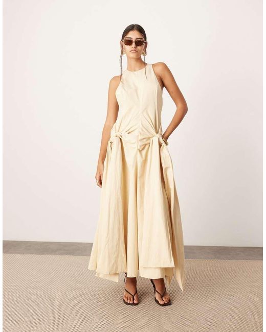 Vestito Lungo Con Scollo A Vogatore E Vita Scesa Color Pietra Con Nodi Sulla Gonna di ASOS in Natural