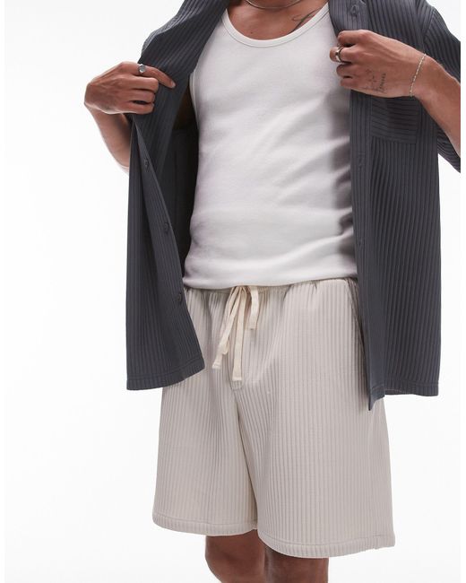 Pantalones cortos es plisados Topman de hombre de color Gray