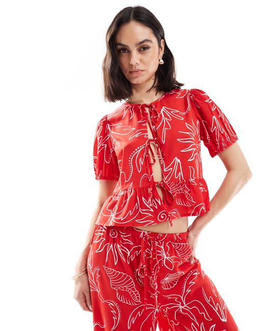 Wednesday's Girl Red – kurzärmlige bluse