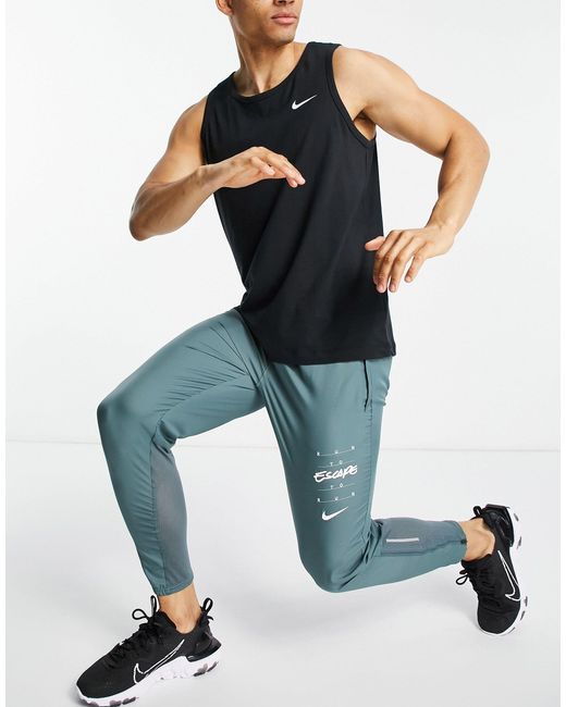 nike running joggers