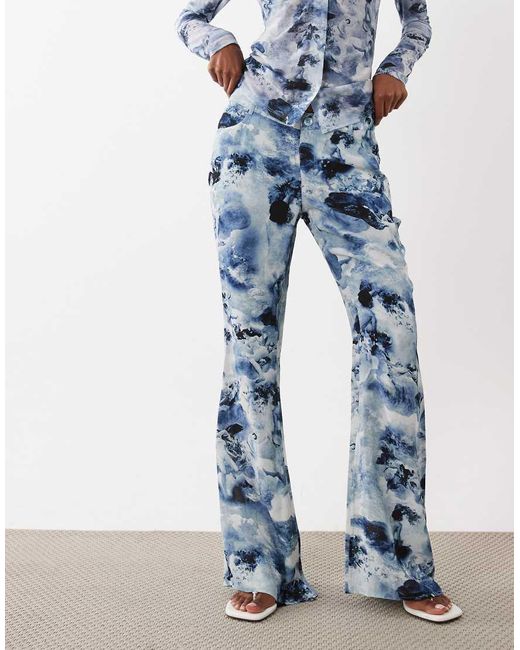 GOOD AMERICAN Blue V Waist Chiffon Flare Trouser Co-ord