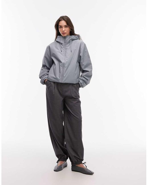 Chaqueta Corta Azul Claro Aislante Impermeable Con Capucha 15780 Lohja De Rains de color Gray