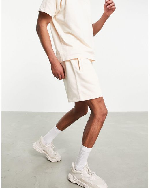 meer en meer paspoort Orkaan adidas Originals X Pharrell Williams Premium Shorts in White for Men | Lyst