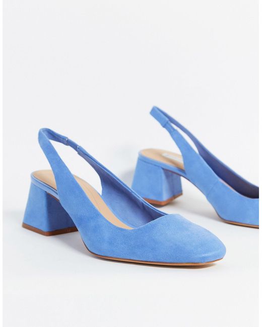 Zapatos con tira trasera en azul Stradivarius de color Blue