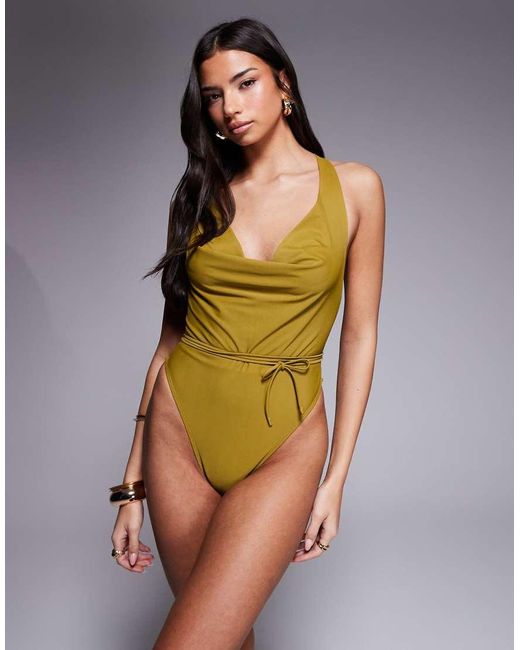 Colette di ASOS in Green