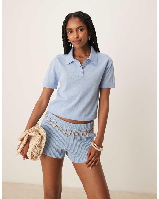 Mango Compact Gebreide Cropped Polo in het Blue