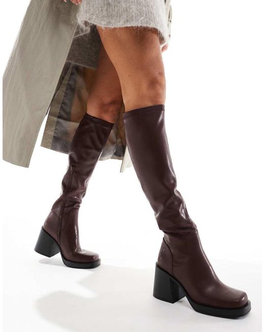 Danielle di Schuh in Brown