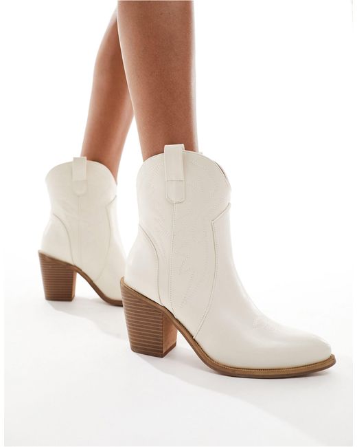 Glamorous White Western Ankle Boots