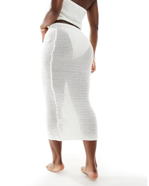 X perrie sian - jupe mi-longue d'ensemble au crochet - crème In The Style en coloris White