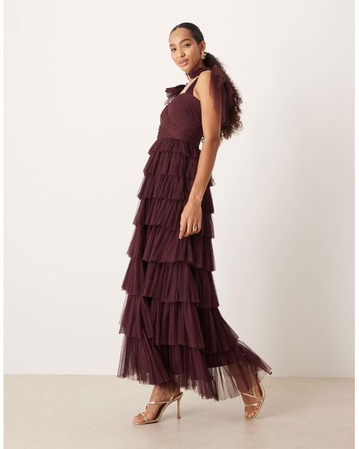 L'invitée - robe longue en tulle avec épaules nouées - prune LACE & BEADS en coloris Red