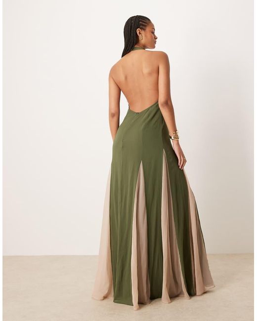 Vestido Largo Oscuro Con Cuello Alto Y Falda De Godets En Contraste De Chifón De Asos Design Tall ASOS de color Green
