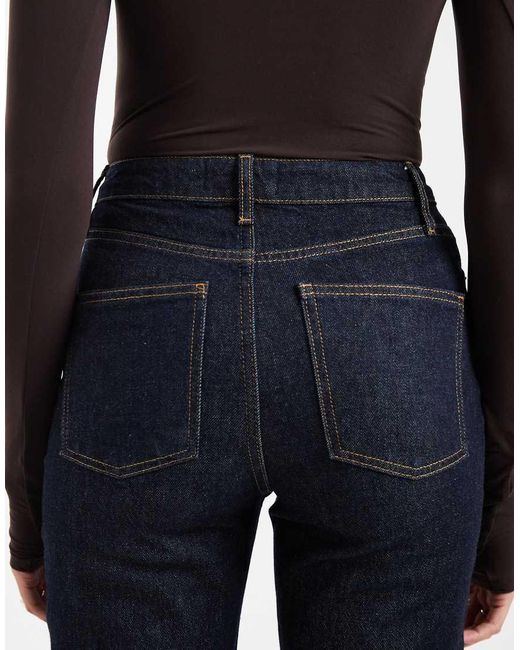 Vaqueros Elásticos Y Cómodos De Pernera Recta Con Acabado Enjuagado De Asos Design Tall-Azul Marino ASOS de color Blue