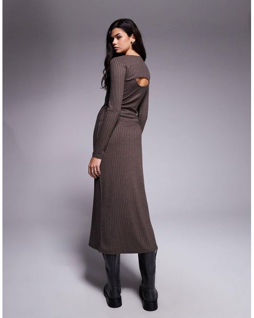 Robe longue côtelée à manches longues et encolure dégagée boutonnée avec gilet - chocolat ASOS en coloris Brown