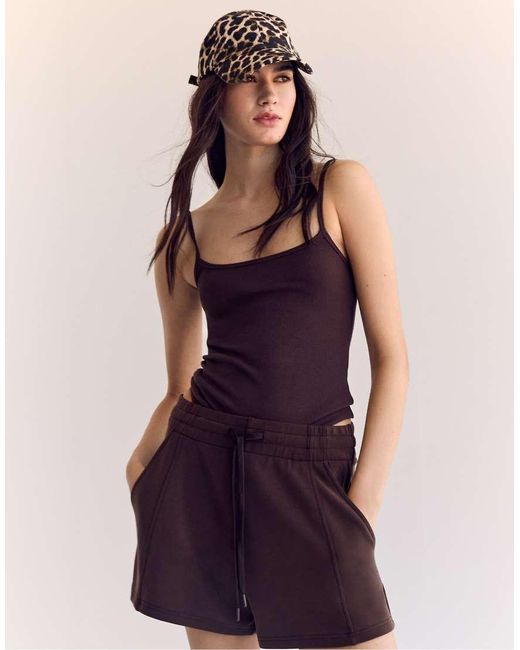Stradivarius Shorts Van Zachte Stof Met Bies in het Brown