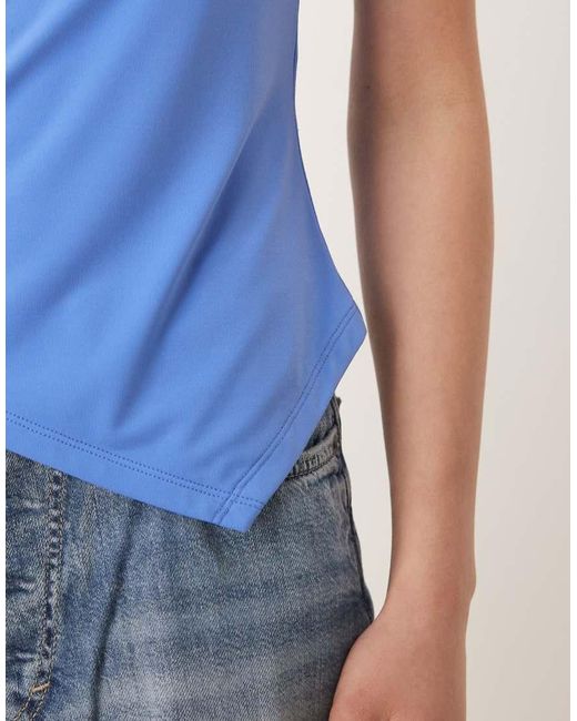 Top Asimétrico De Abercrombie & Fitch de color Blue