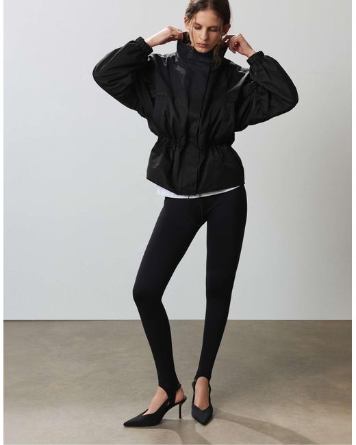 Veste à taille à cordon Pull&Bear en coloris Black