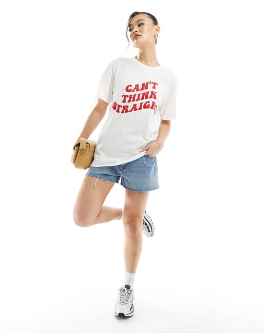 T-shirt avec inscription « can't think straight » In The Style en coloris White