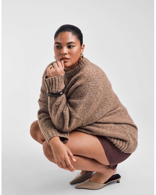 Asos design curve - pull oversize à col ras ASOS en coloris Brown