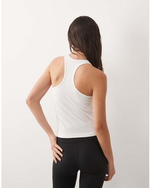 4505 Brown Lightweight Seamless Mesh Running Vest