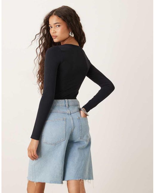ASOS Naadloze Corrigerende Body V-Hals in het Blue