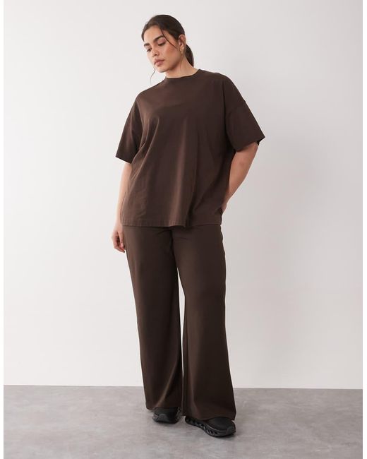 4505 Brown Curve Icon Heavyweight Cotton Oversized T-shirt With Quick Dry Finish