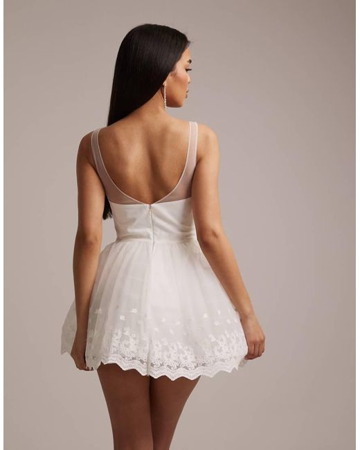 Bardot White Hilda Sleeveless Sheer Insert Sweetheart Neck Voluminous Skirt Mini Dress