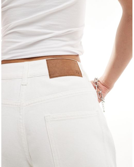 Jeans ampi anni '00 écru di Reclaimed (vintage) in White
