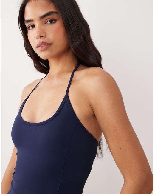 Cotton On Active in het Blue