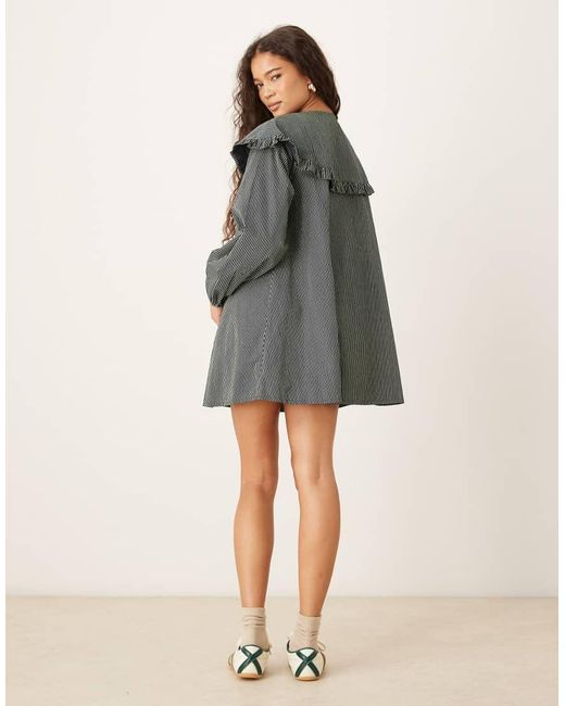 Neon Rose Gray Oversized Collared Dress