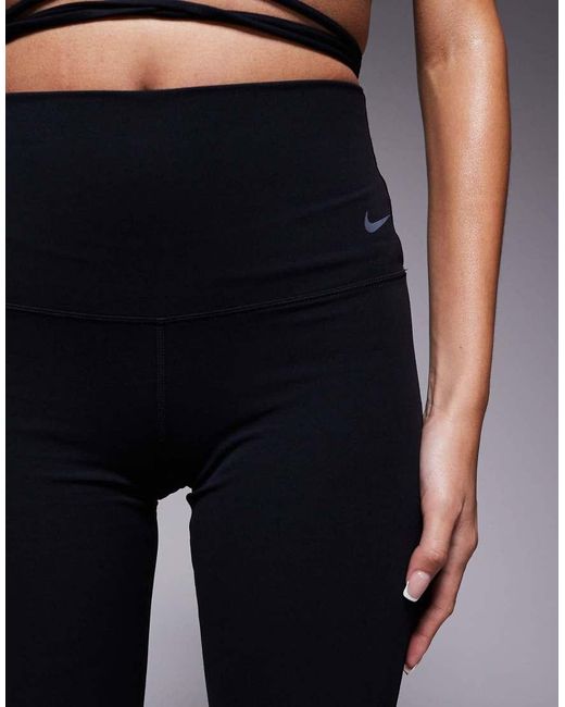 Pantalones De Campana Negros De Talle Alto De Tejido Suave Dri-Fit Zenvy De Nike de color Blue