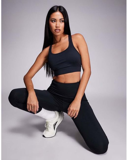 4505 Black High Support Sports Bra With Adjustable Straps And Removeable Padding